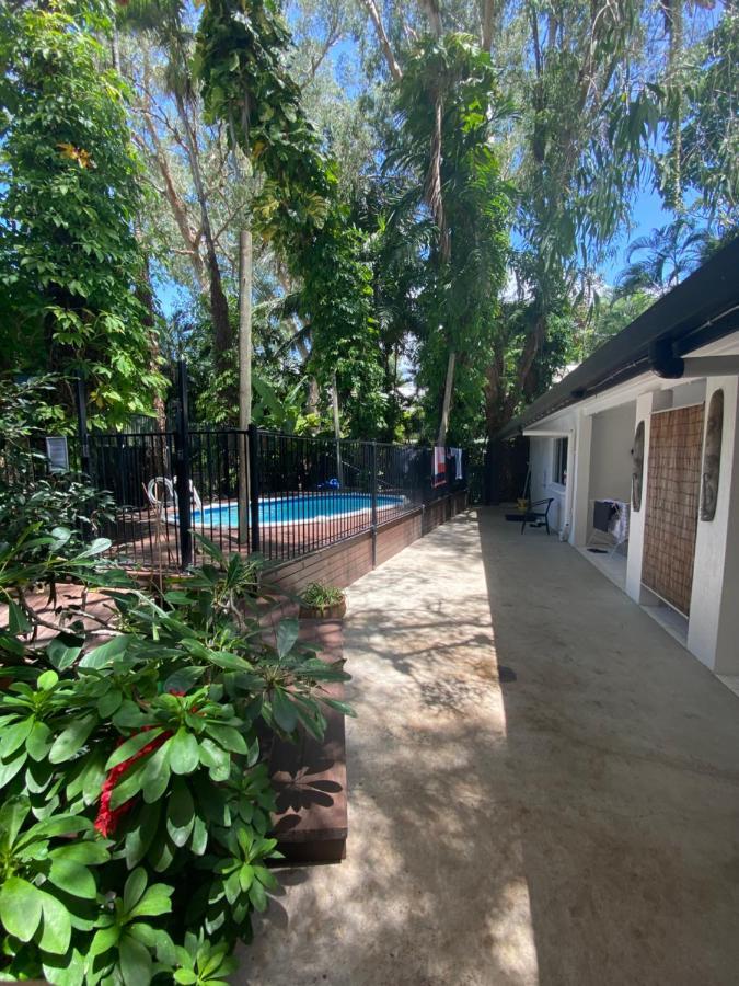 Cairns Beaches Flashpackers Palm Cove Exteriör bild