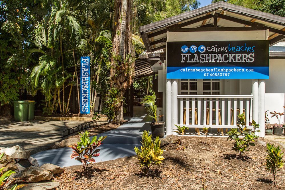 Cairns Beaches Flashpackers Palm Cove Exteriör bild